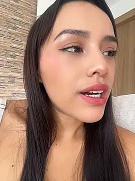 Snapshot of Mia-villalobos chatting on 23, 5, 2026 Mia-villalobos online show from 23, 5, 2026