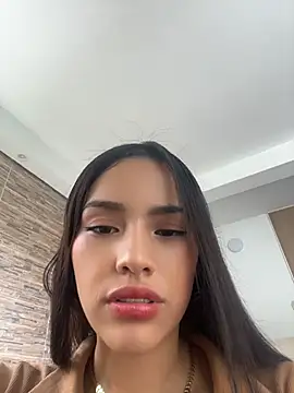 Snapshot of Mia-villalobos chatting on 28, 5, 2026 Mia-villalobos online show from 28, 5, 2026