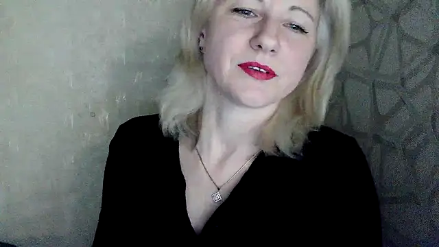 Katerina-Kissa online show from 15, 4, 2026