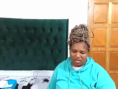 Cuddle Zee online show from 25, 4, 2026