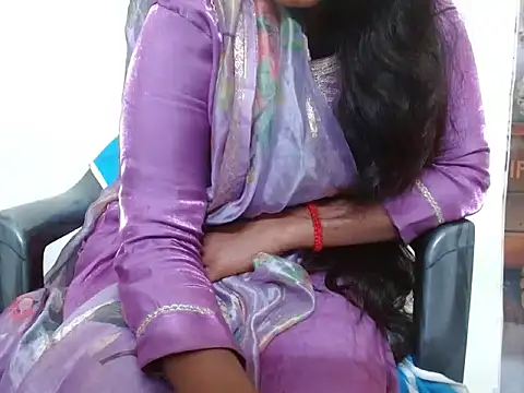 Snapshot of Pinky__7 chatting on 1, 3, 2026 Pinky 7 online show from 1, 3, 2026