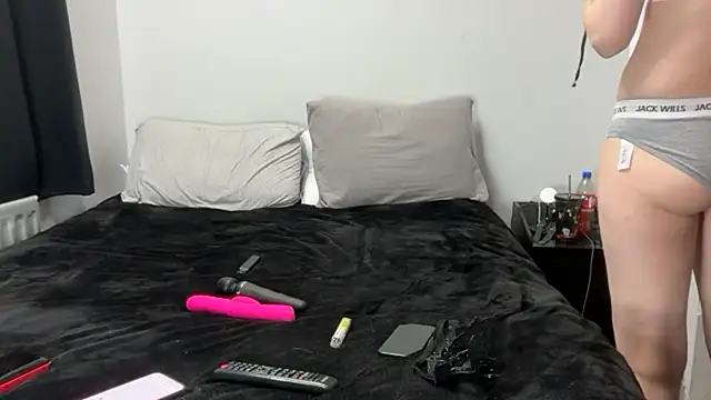 XJasmin0402X online show from 11, 5, 2026