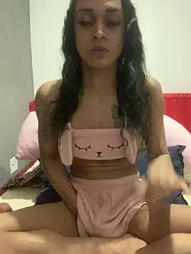 Snapshot of YasmimMayers chatting on 20, 7, 2026 YasmimMayers online show from 20, 7, 2026