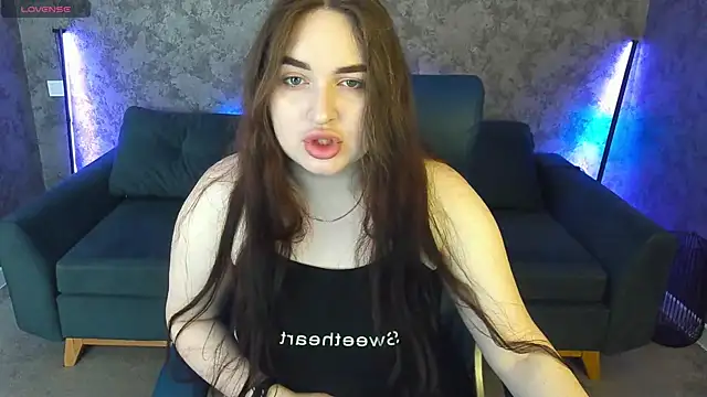 RapunzelAngel online show from 5, 4, 2026