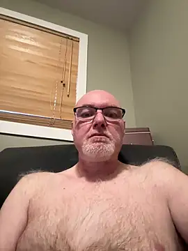 Snapshot of dwreck1974 chatting on 1, 3, 2026 dwreck1974 online show from 1, 3, 2026