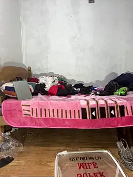 Snapshot of DeluxeTrapito chatting on 2, 3, 2026 DeluxeTrapito online show from 2, 3, 2026