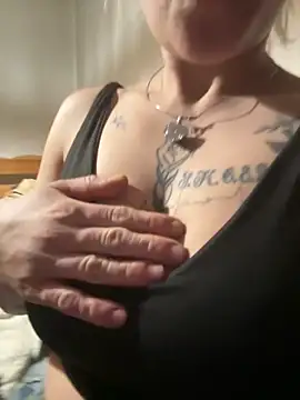 Snapshot of Bblonds1 chatting on 2, 3, 2026 Bblonds1 online show from 2, 3, 2026