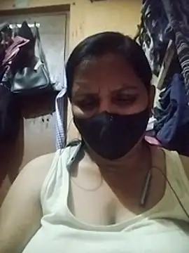 Snapshot of Ganga_botbomd chatting on 2, 3, 2026 Ganga botbomd online show from 2, 3, 2026