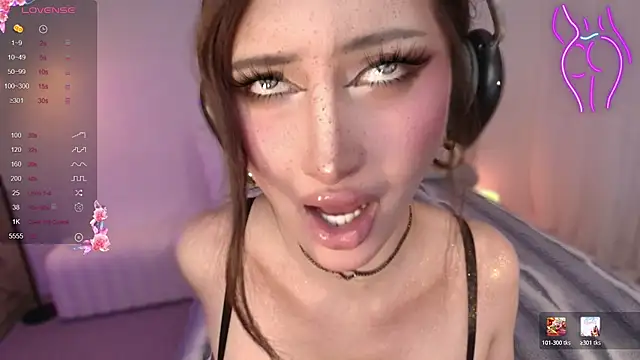 Snapshot of Tg_nova chatting on 22, 6, 2026 Tg nova online show from 22, 6, 2026