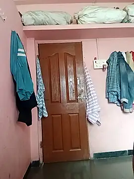 Miss-Dolly07 online show from 20, 5, 2026