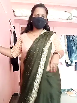 Snapshot of Miss-Dolly07 chatting on 22, 6, 2026 Miss-Dolly07 online show from 22, 6, 2026