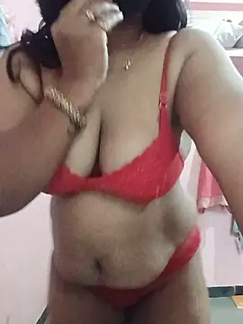 Snapshot of Miss-Dolly07 chatting on 7, 7, 2026 Miss-Dolly07 online show from 7, 7, 2026