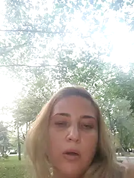 MellanieBliss online show from 5, 7, 2026
