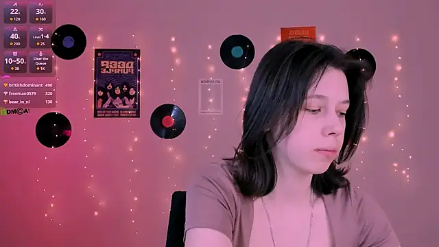 aria wild  online show from 8, 4, 2026