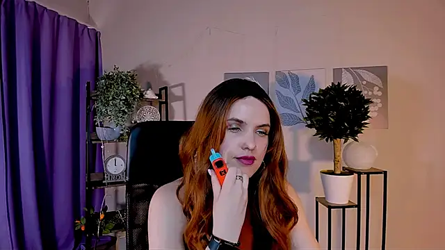 AliceSmite online show from 17, 5, 2026