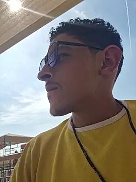  sexy medo0 online show from 27, 5, 2026