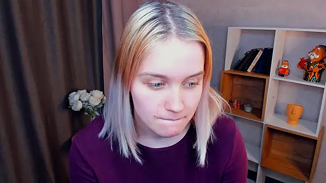 AveIinaStromain online show from 3, 3, 2026