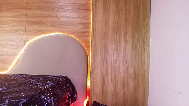 kiara lp online show from 10, 4, 2026