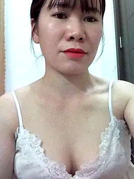 Snapshot of Bondgirl_9 chatting on 31, 5, 2026 Bondgirl 9 online show from 31, 5, 2026