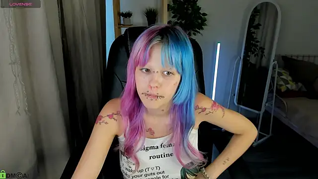 Necucuby online show from 16, 7, 2026