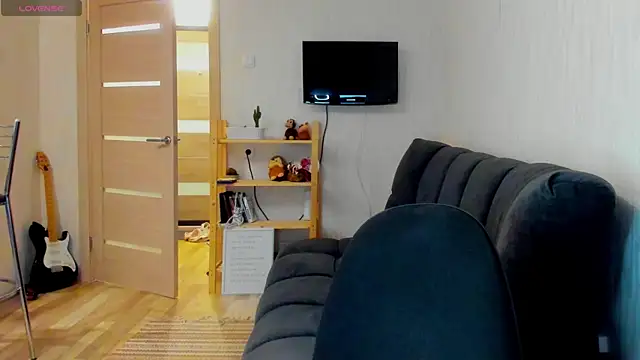 ooopsybritney online show from 2, 4, 2026