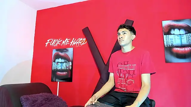 SKYN MAN online show from 5, 3, 2026