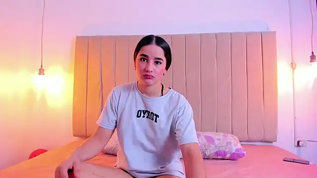 karina foxi online show from 18, 3, 2026