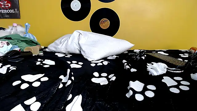 lilithevil32 online show from 16, 3, 2026