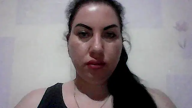 Snapshot of MolliWalton chatting on 4, 3, 2026 MolliWalton online show from 4, 3, 2026