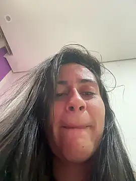 Geovana blan online show from 5, 4, 2026