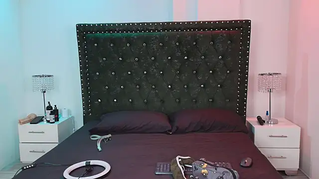 Snapshot of TarlyWho chatting on 30, 6, 2026 TarlyWho online show from 30, 6, 2026