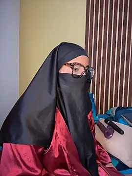 Chandra Yusef online show from 5, 3, 2026