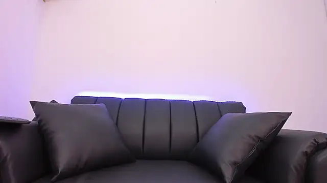 Dark Valentino  online show from 21, 3, 2026