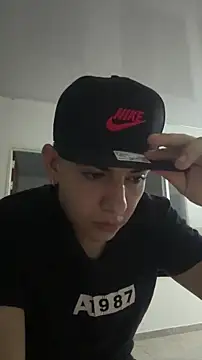 Snapshot of yan_oficiall chatting on 4, 3, 2026 yan oficiall online show from 4, 3, 2026