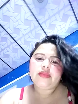 Snapshot of violetapeeveet chatting on 19, 6, 2026 violetapeeveet online show from 19, 6, 2026