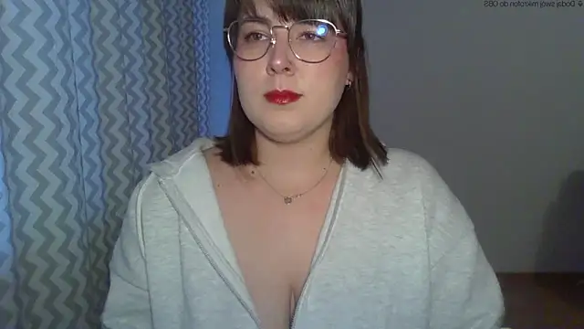 ClaraHard online show from 22, 4, 2026