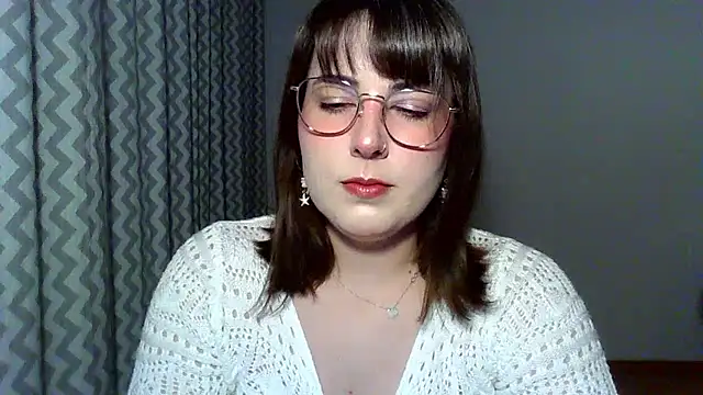 ClaraHard online show from 6, 7, 2026