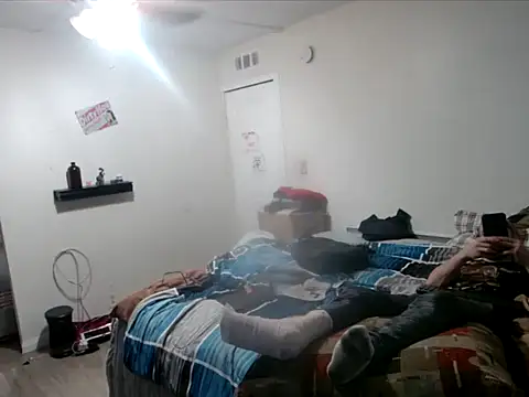 Snapshot of CirclingClass chatting on 6, 2, 2025 CirclingClass online show from 6, 2, 2025