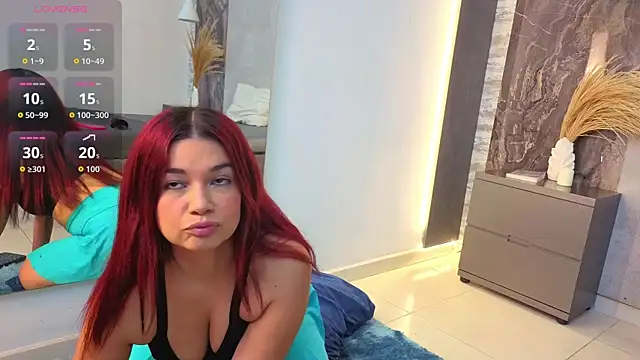 PaulaVegaa online show from 25, 6, 2026