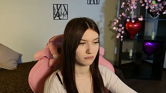 Sugar Kitten12 online show from 18, 3, 2026