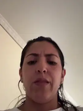 SamanthaWalker  online show from 13, 3, 2026