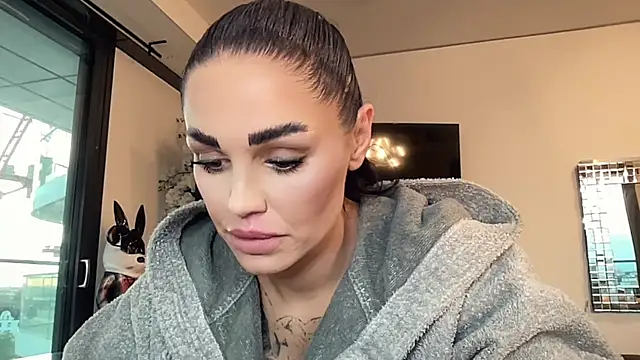 AMBER HARD online show from 16, 4, 2026