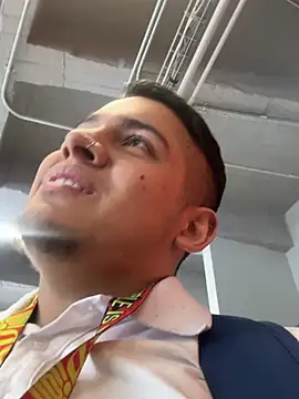 OliverTabordaa online show from 10, 4, 2026