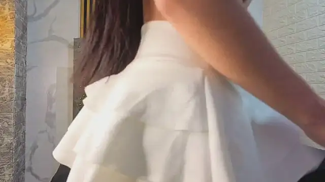 LyraenBlue online show from 30, 5, 2026