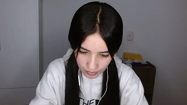 Lucy engel online show from 10, 4, 2026