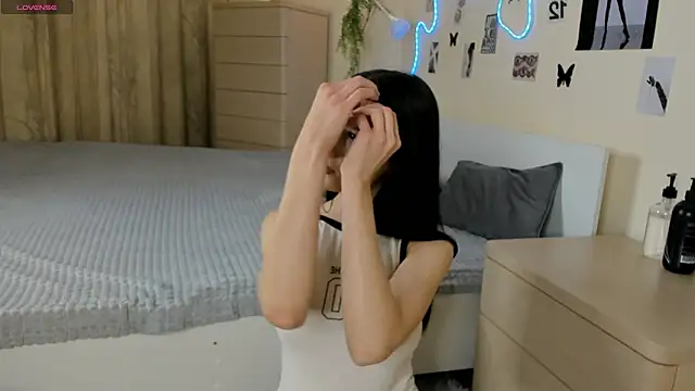 DaisyPillow online show from 14, 3, 2026