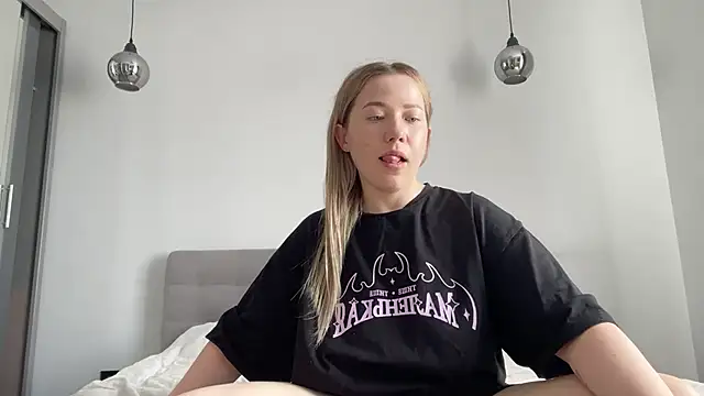 alyrasun online show from 27, 6, 2026