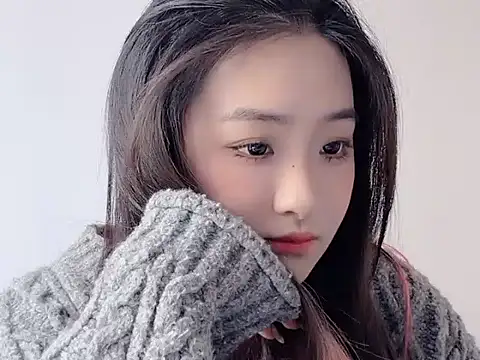 kitty-mm online show from 9, 3, 2026