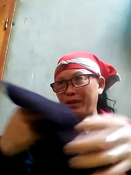 mama-cute online show from 26, 3, 2026