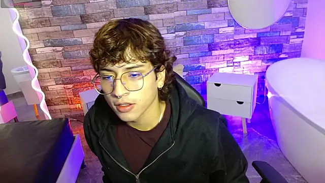 JUSTIN TAY1 online show from 14, 3, 2026